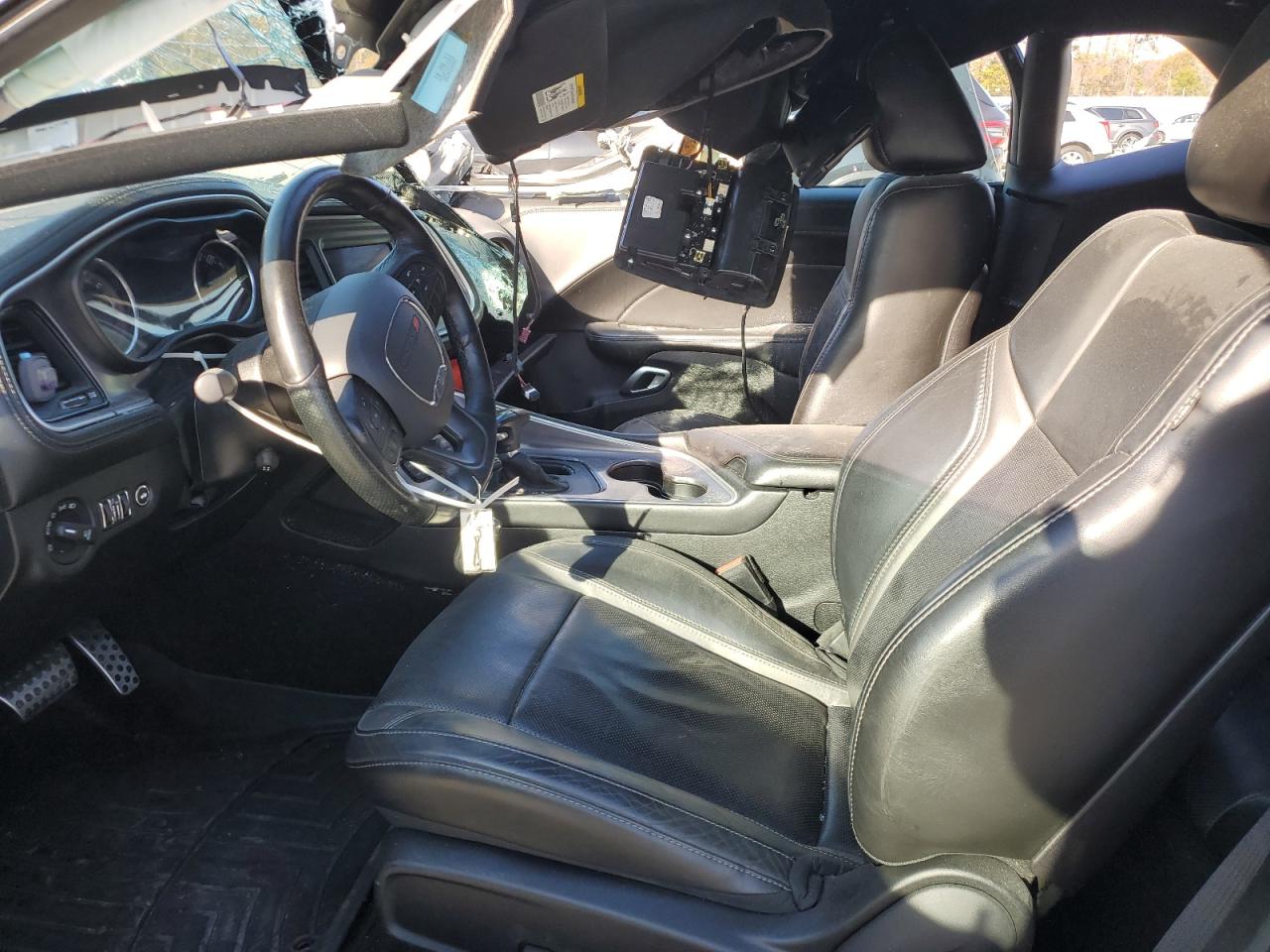 Dodge Challenger Sxt Image 3