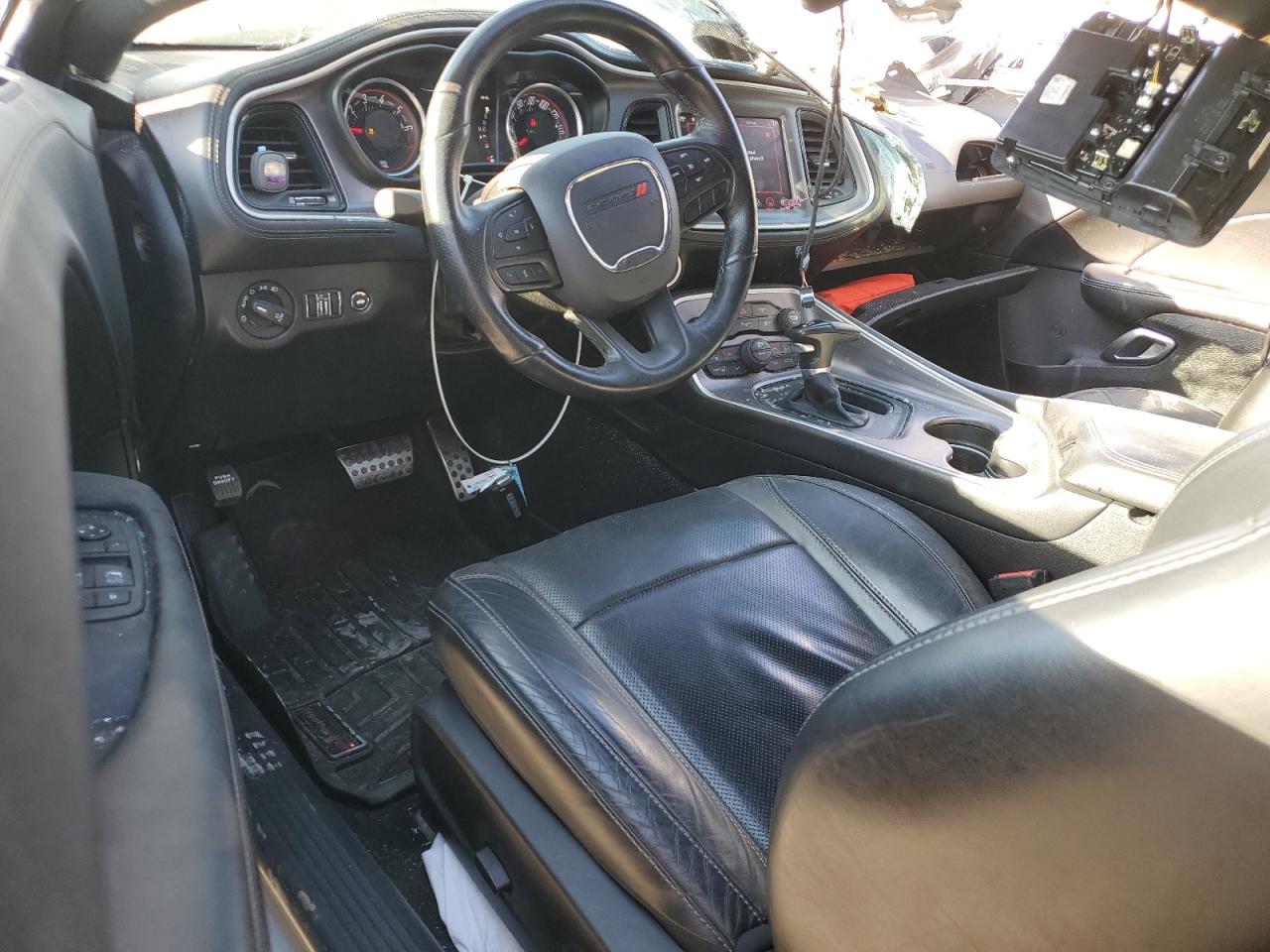 Dodge Challenger Sxt Image 9