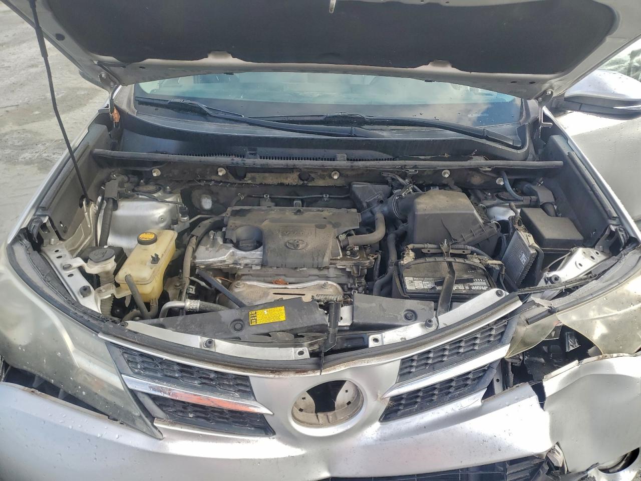 Toyota RAV4 Xle Image 9