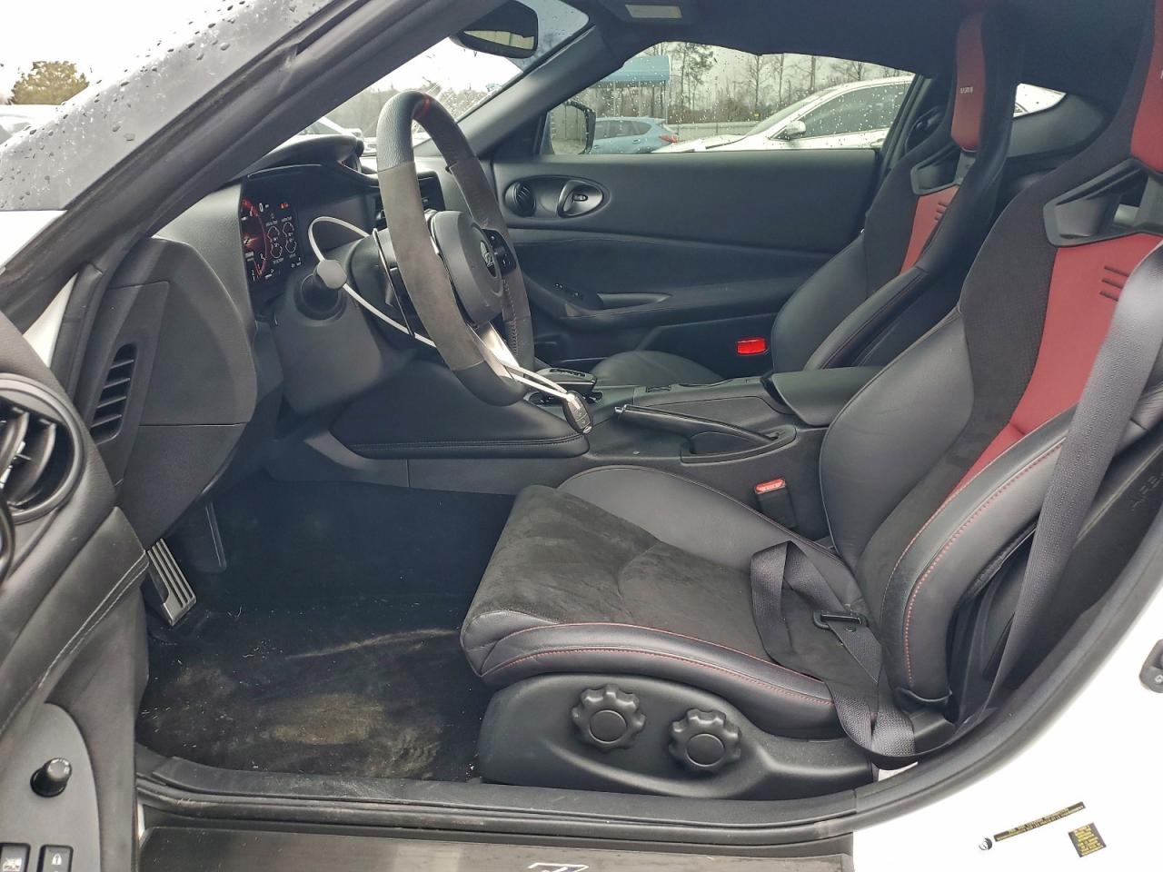 Nissan Z Nismo Nismo Image 6