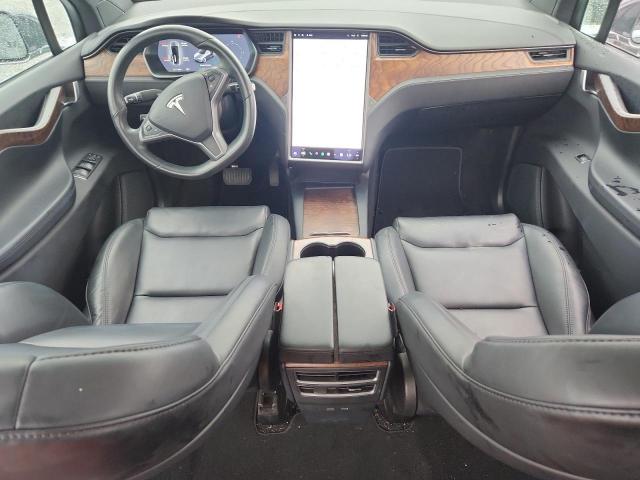 Tesla Model X Image 7