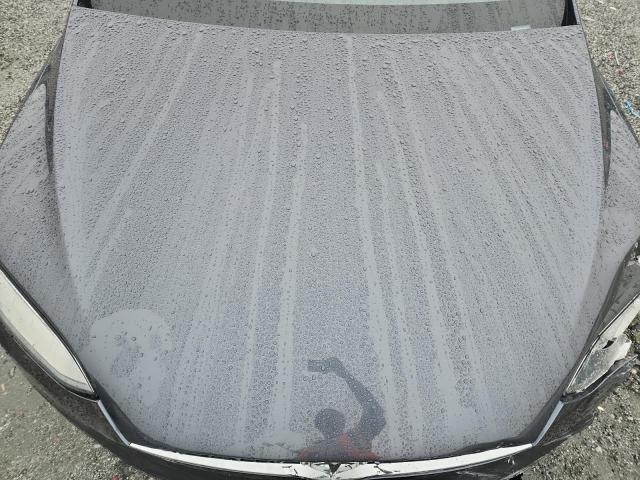 Tesla Model X Image 13