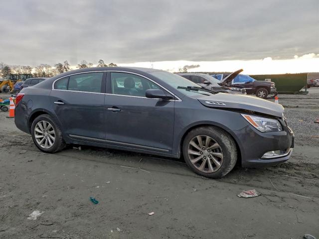 Buick LaCrosse Image 4
