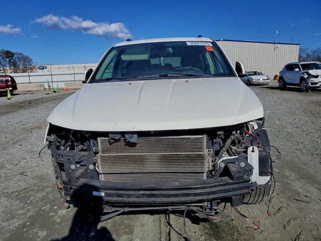 Dodge Journey Crossroad Image 3