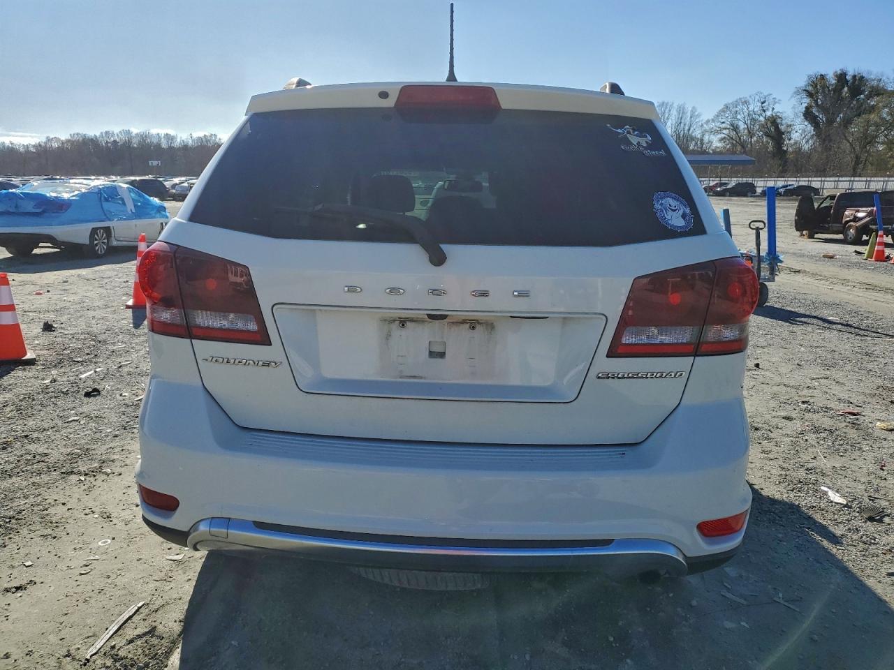 Dodge Journey Crossroad Image 4