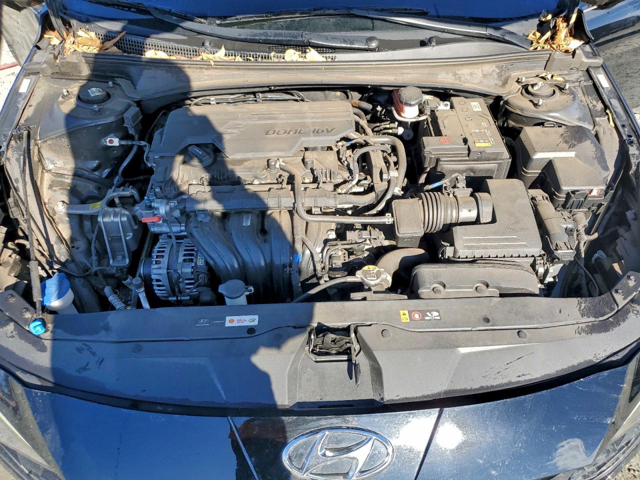 Hyundai ELANTRA Sel Image 12