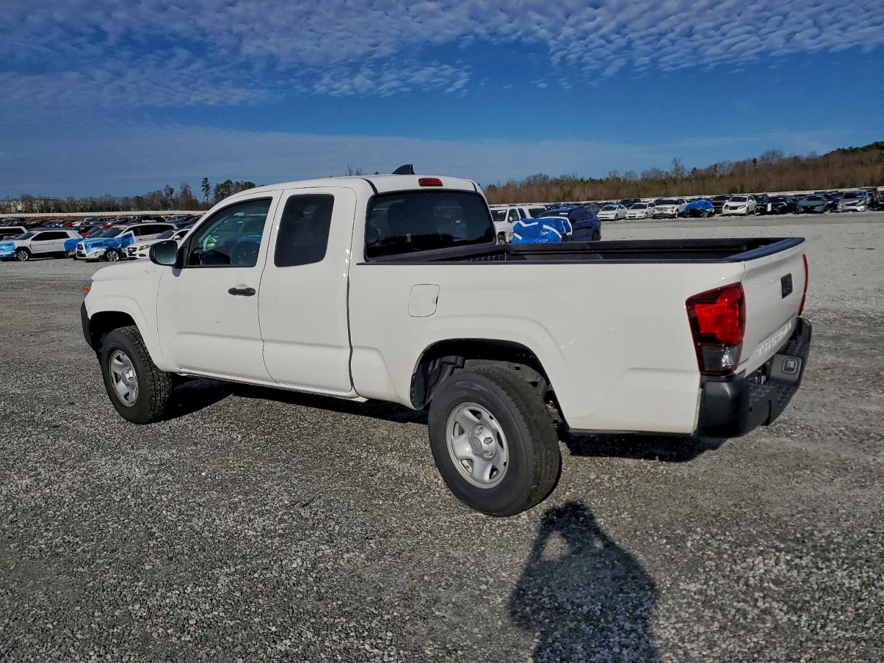 Toyota Tacoma Access Cab Image 10
