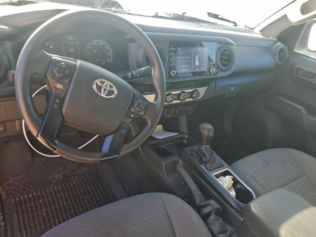 Toyota Tacoma Access Cab Image 2