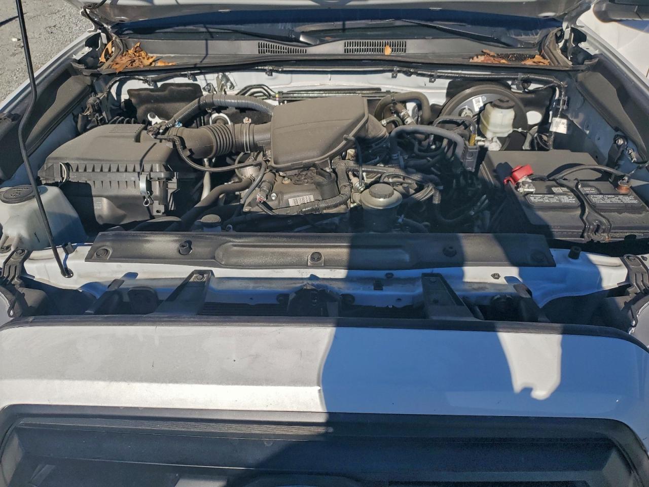 Toyota Tacoma Access Cab Image 7