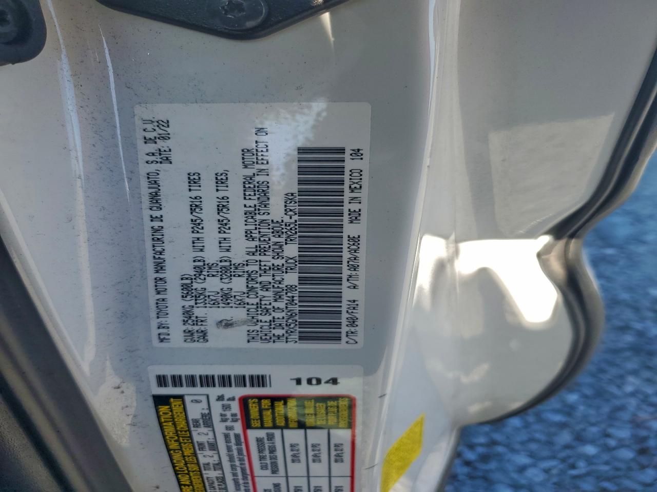 Toyota Tacoma Access Cab Image 12