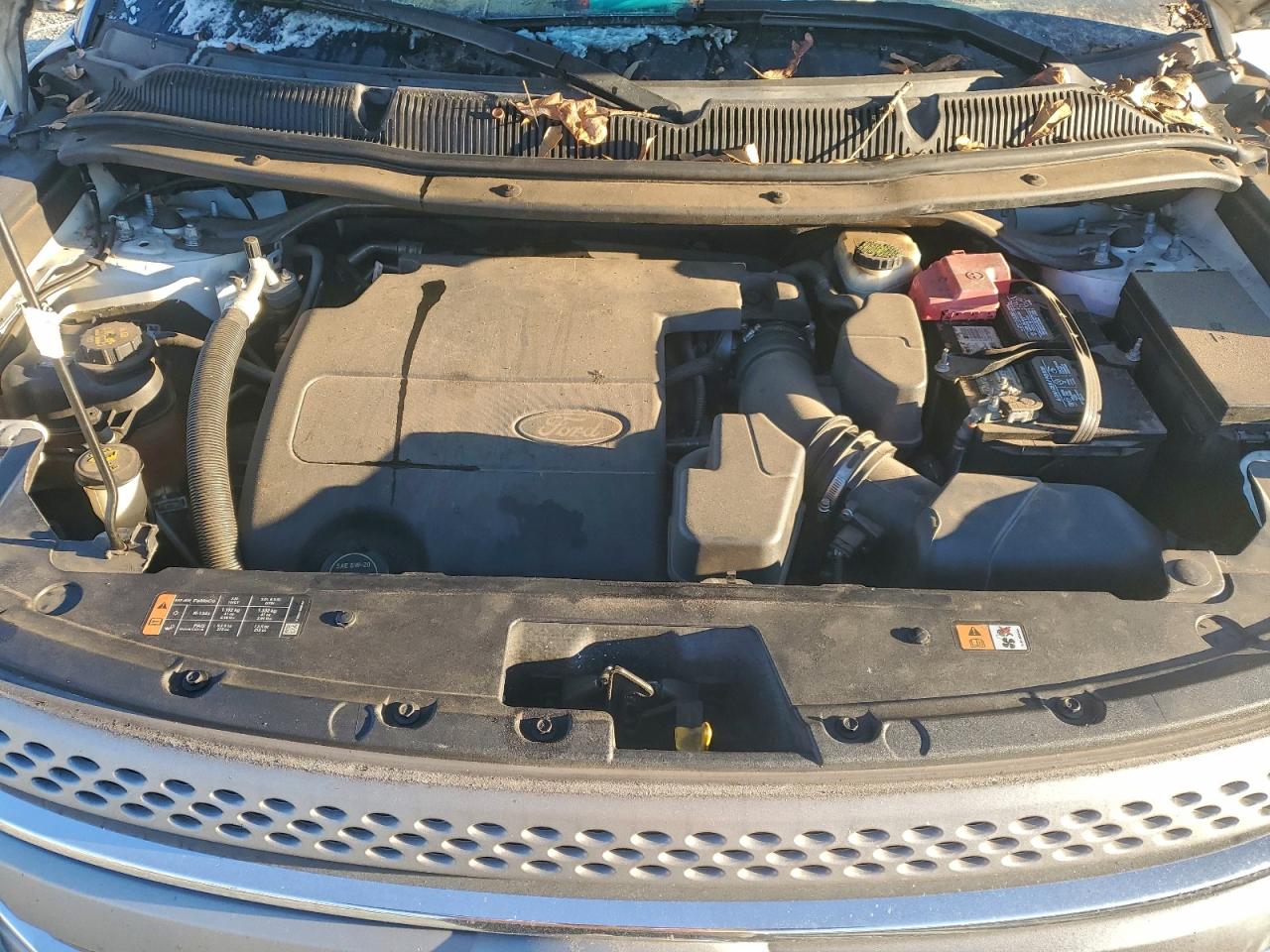 Ford Explorer Image 12