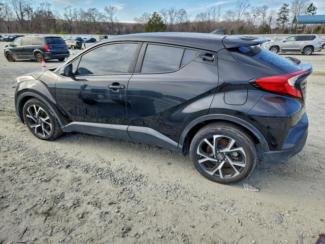 Toyota C-HR Xle Image 5