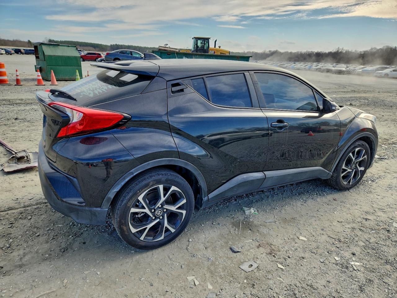 Toyota C-HR Xle Image 3