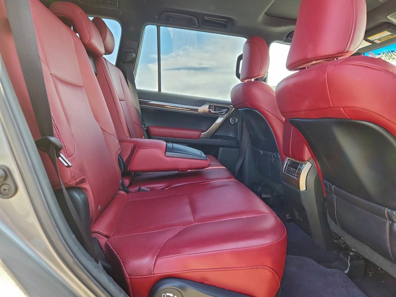 Lexus Gx 460 Luxury Image 8