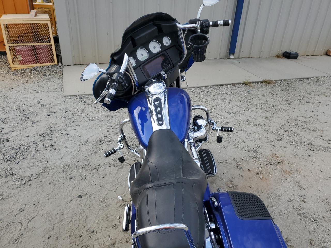 Harley-Davidson Fl Image 8