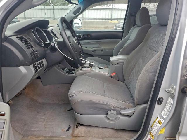 Toyota Tacoma Double Cab Image 5