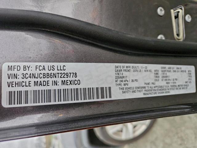 Jeep Compass Latitude Image 13