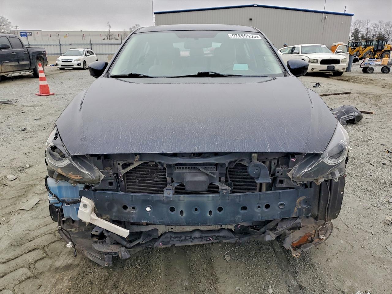 Mazda 3 Grand Touring Image 7