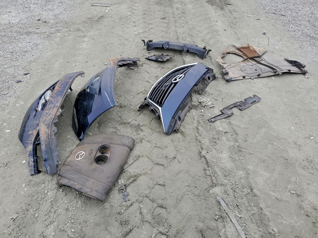 Mazda 3 Grand Touring Image 13