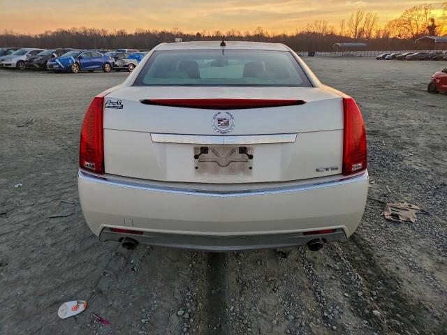 Cadillac CTS Image 6