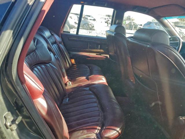 Buick Roadmaster Image 6