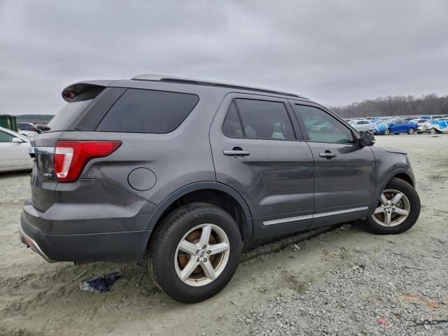 Ford Explorer Xlt Image 7