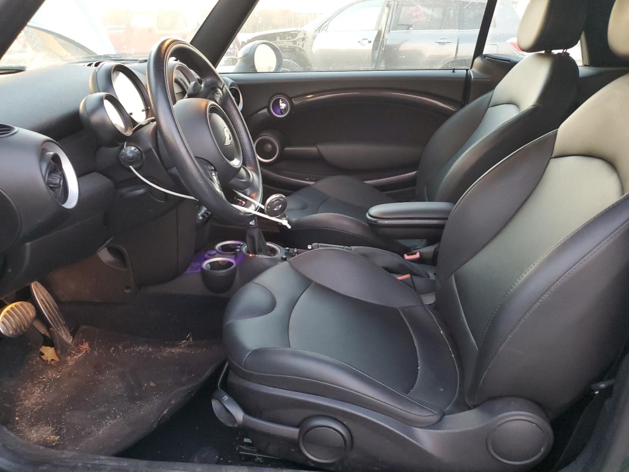 MINI Cooper S Image 8