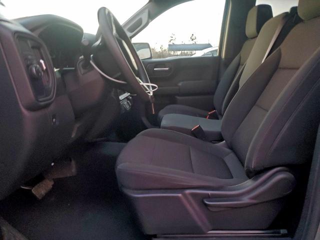 Chevrolet Silverado C1500 Custom Image 8