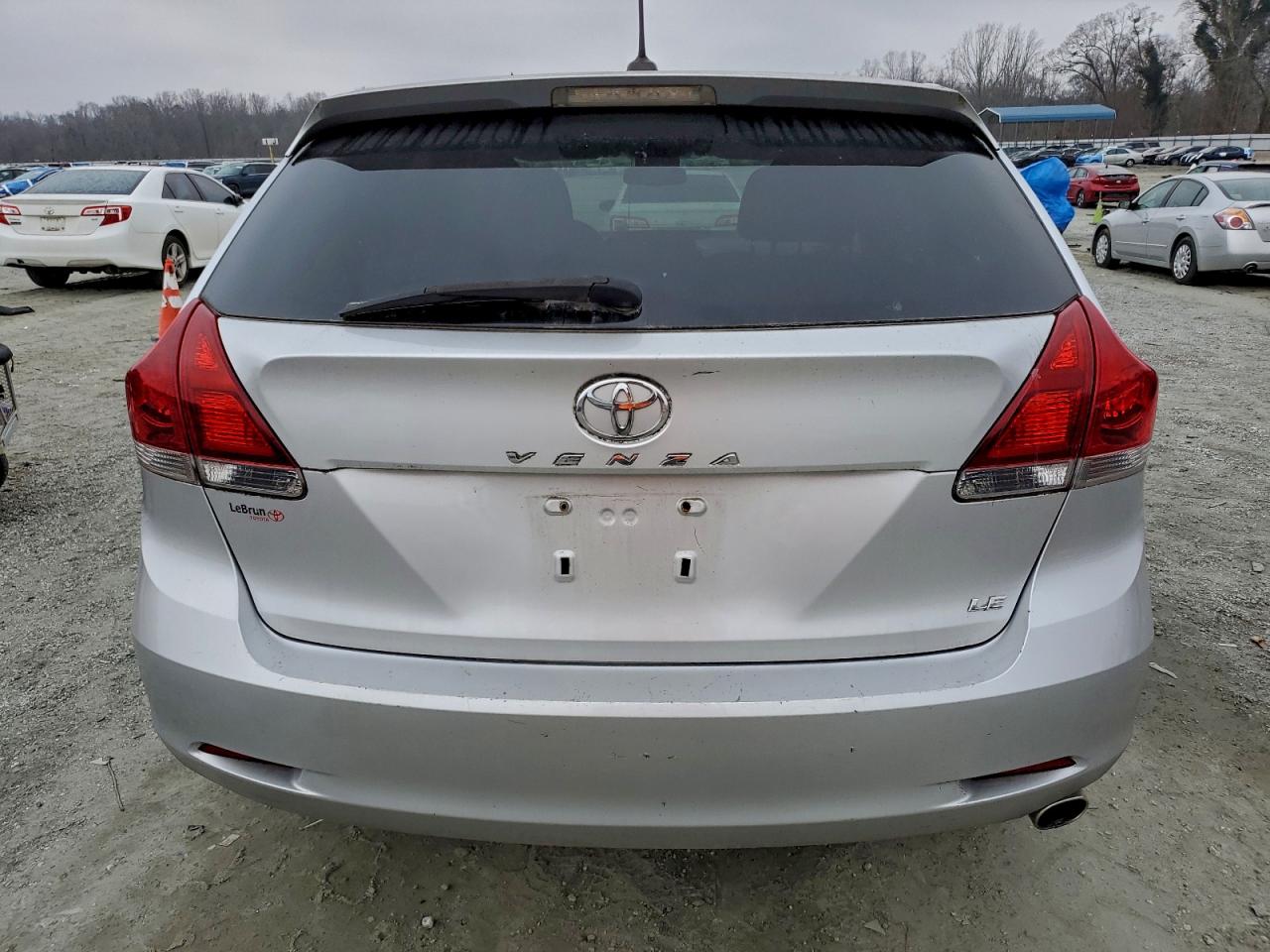 Toyota Venza Le Image 9