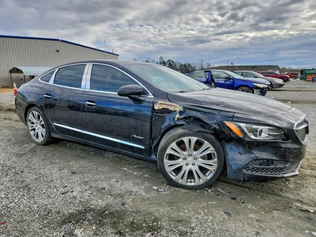 Buick LaCrosse Avenir Image 9