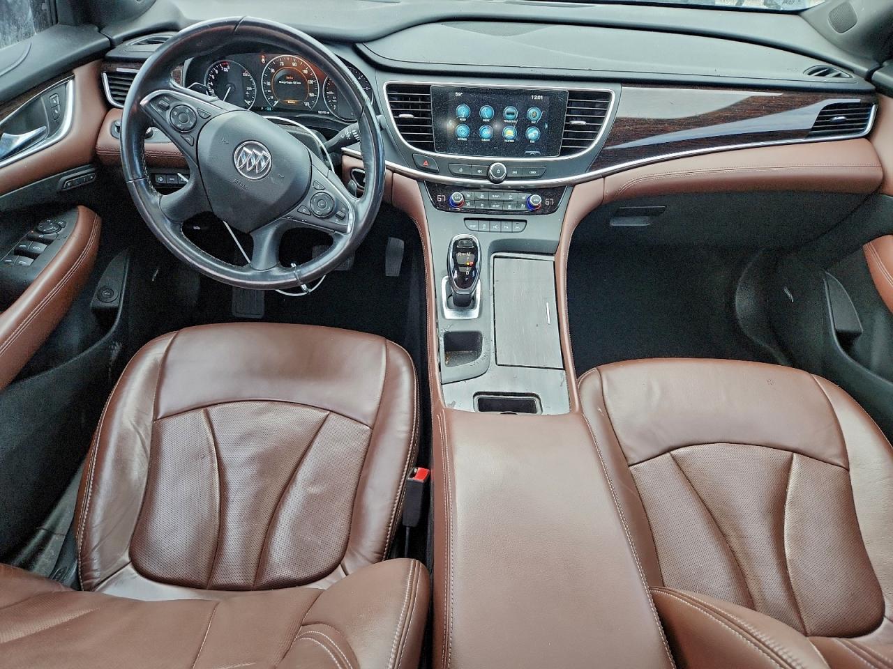 Buick LaCrosse Avenir Image 6