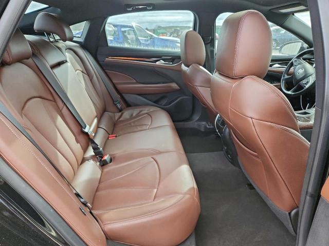 Buick LaCrosse Avenir Image 10