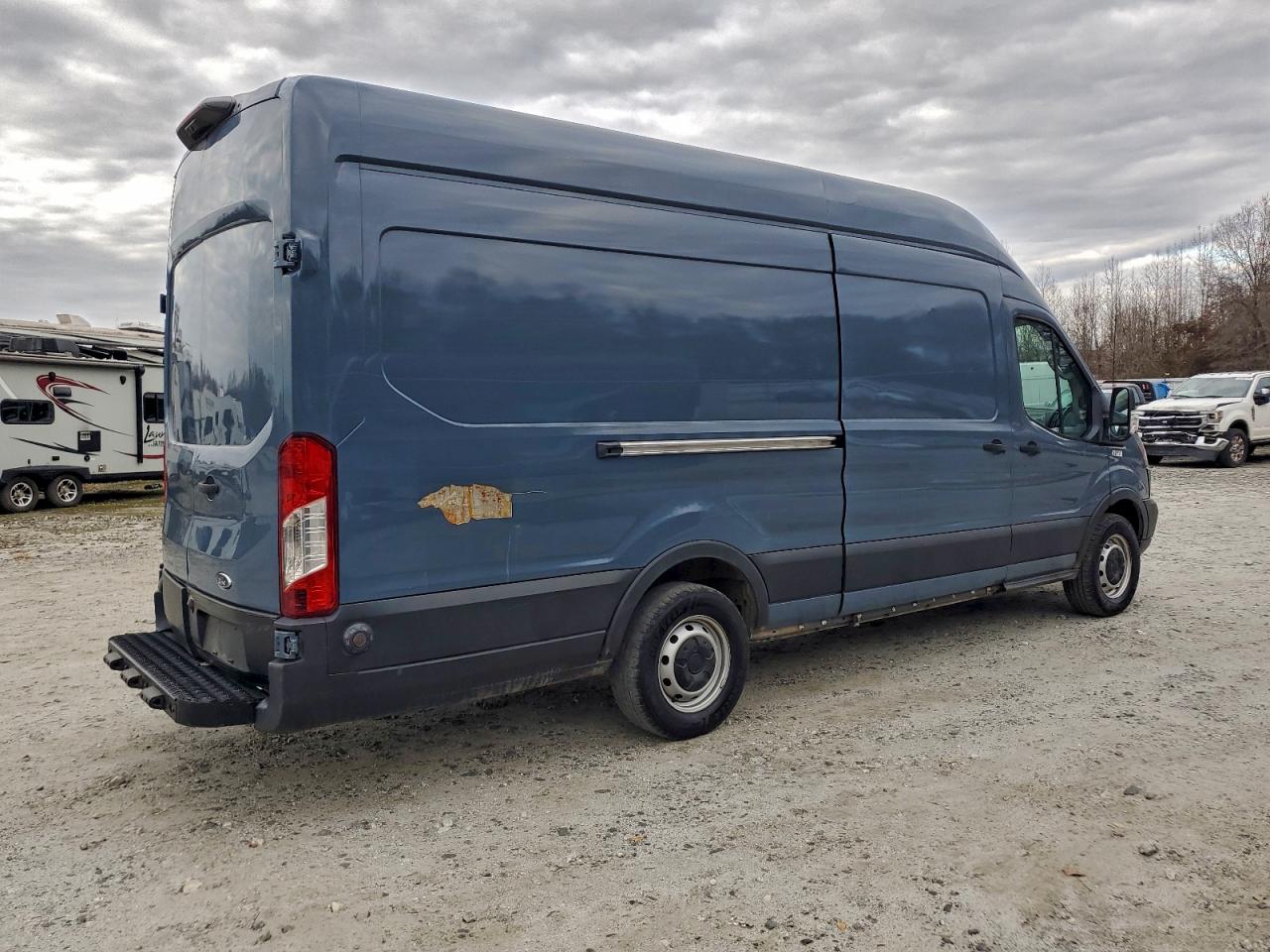 Ford Transit T-250 Image 8