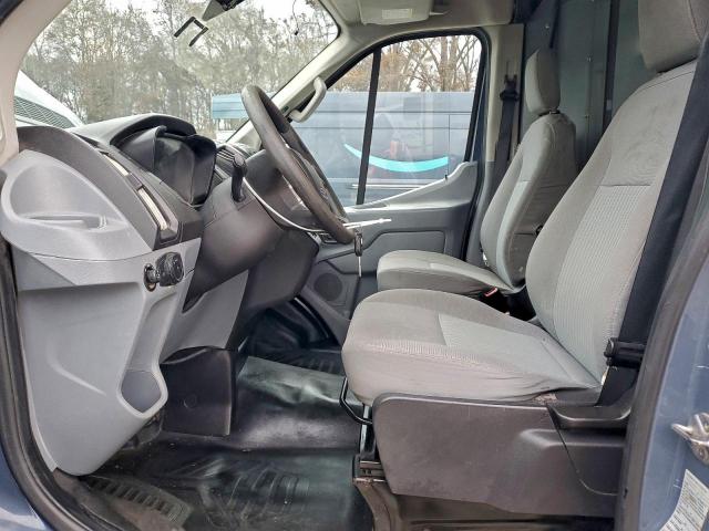 Ford Transit T-250 Image 7