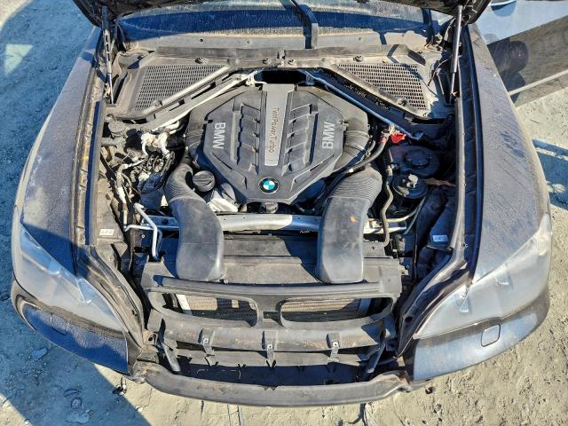 BMW X Series Xdrive50i Image 10