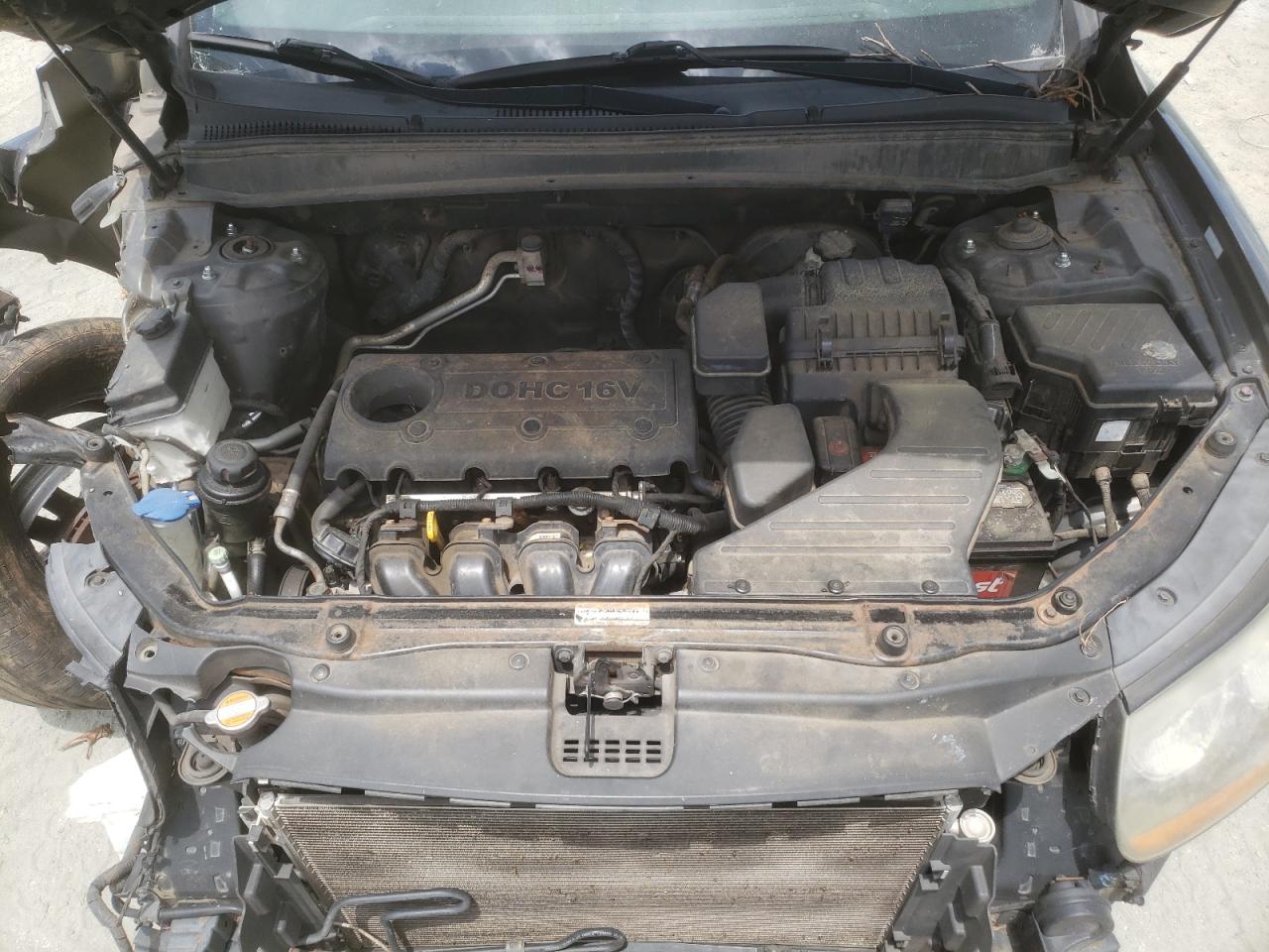 Hyundai SANTA FE Gls Image 10