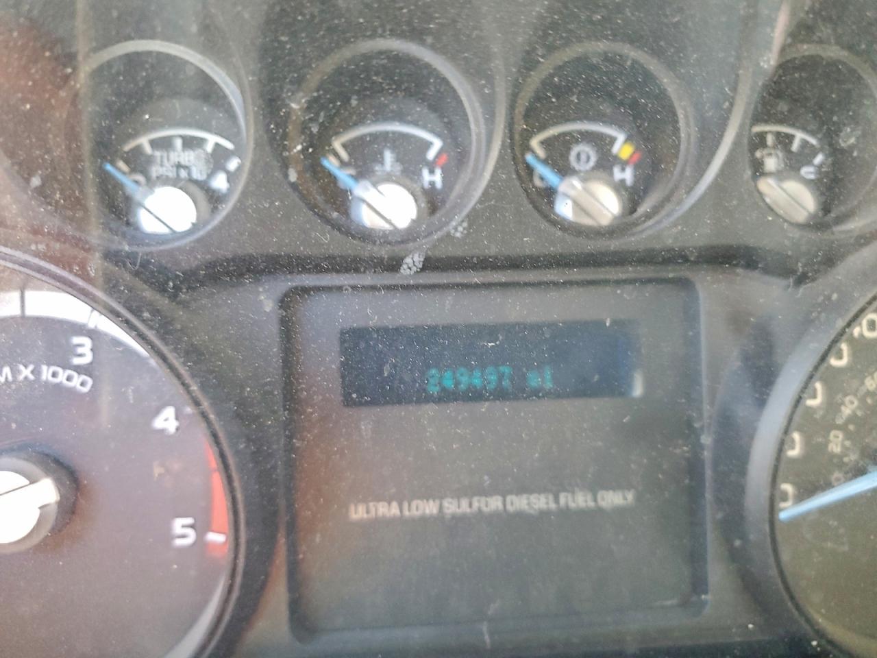 Ford F-350 Super Duty Image 12