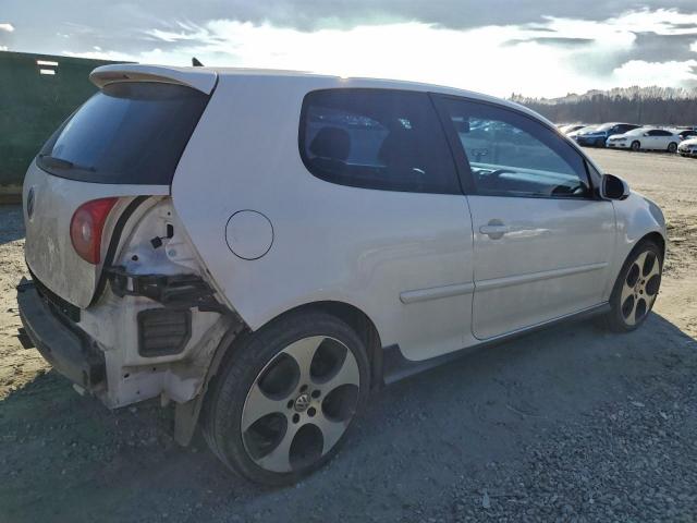 Volkswagen GTI Image 5