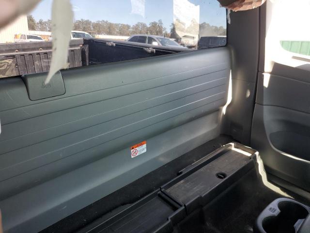 Toyota Tacoma Access Cab Image 3