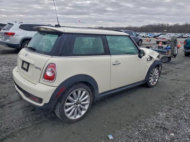 MINI Cooper S Image 2