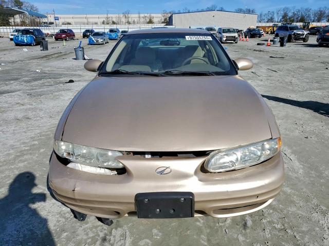 Oldsmobile Alero Gl Image 8