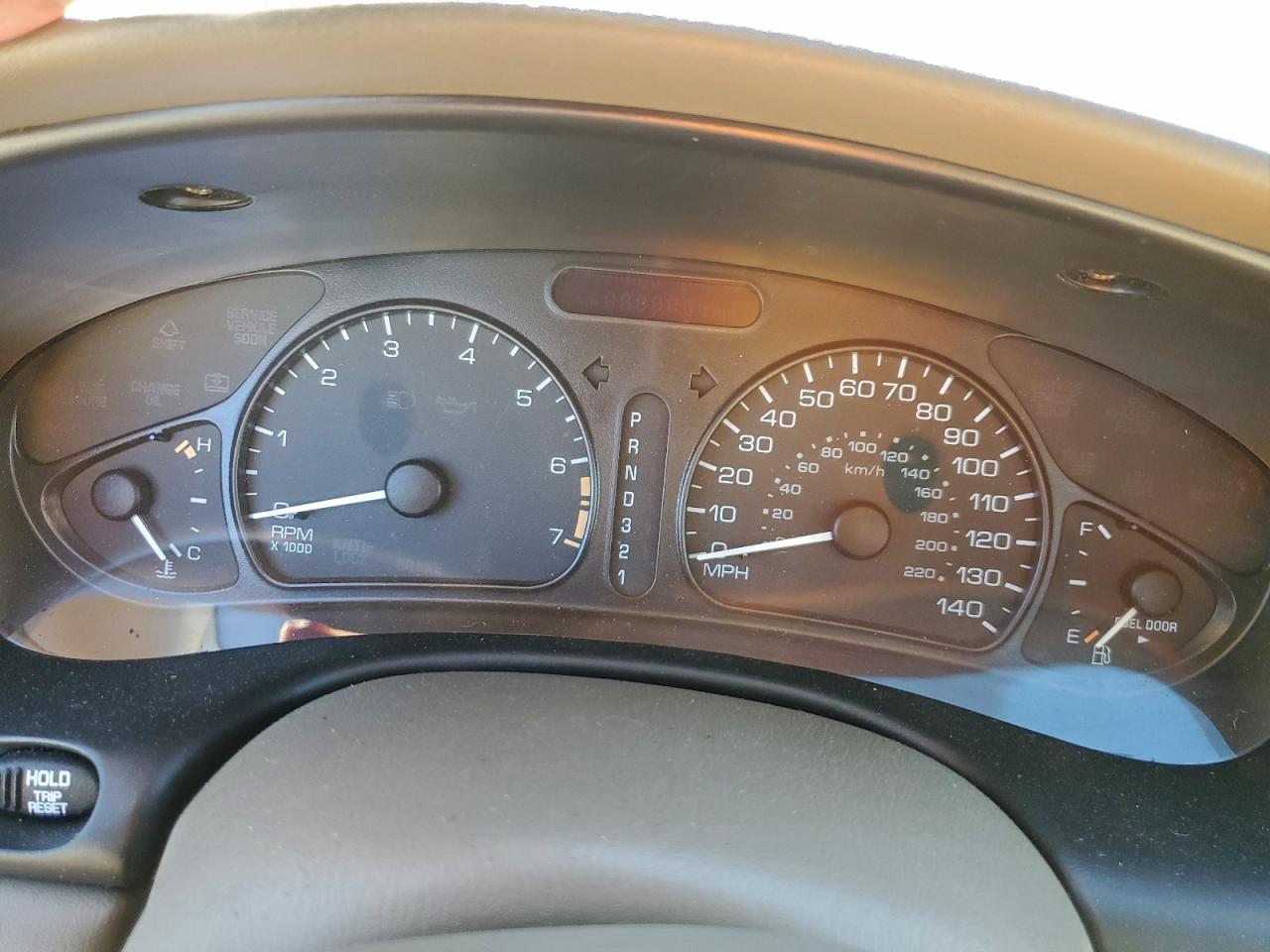 Oldsmobile Alero Gl Image 11