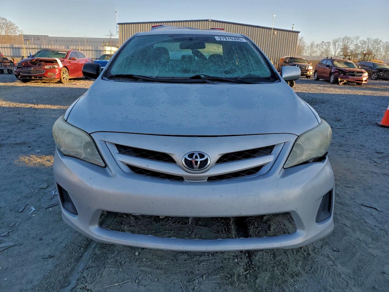 Toyota Corolla Base Image 9