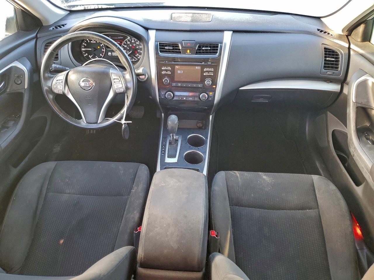 Nissan Altima 2.5 Image 4