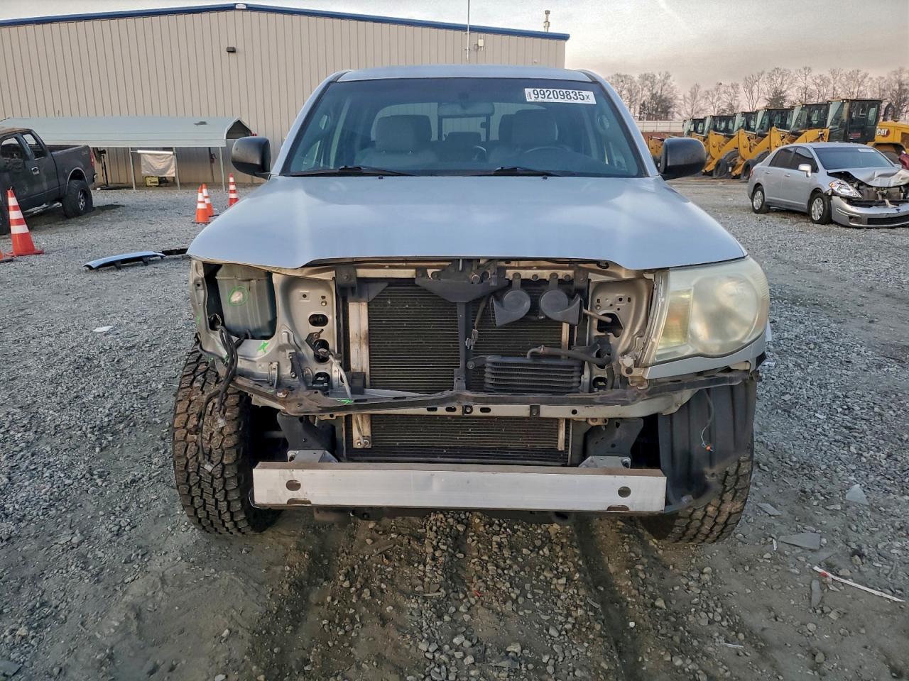 Toyota Tacoma Double Cab Prerunner Image 9