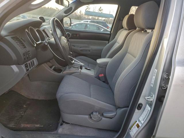 Toyota Tacoma Double Cab Prerunner Image 10