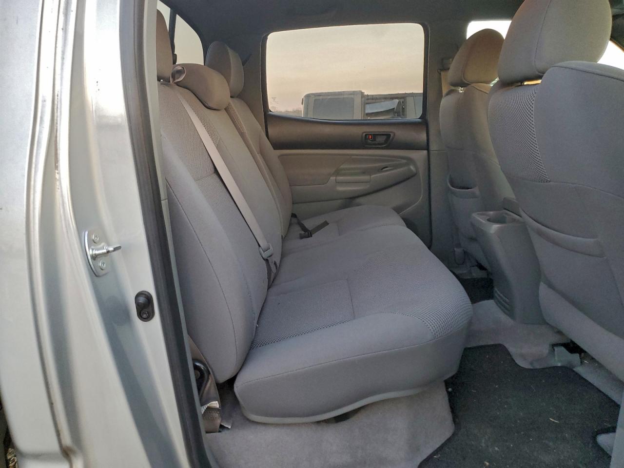 Toyota Tacoma Double Cab Prerunner Image 4