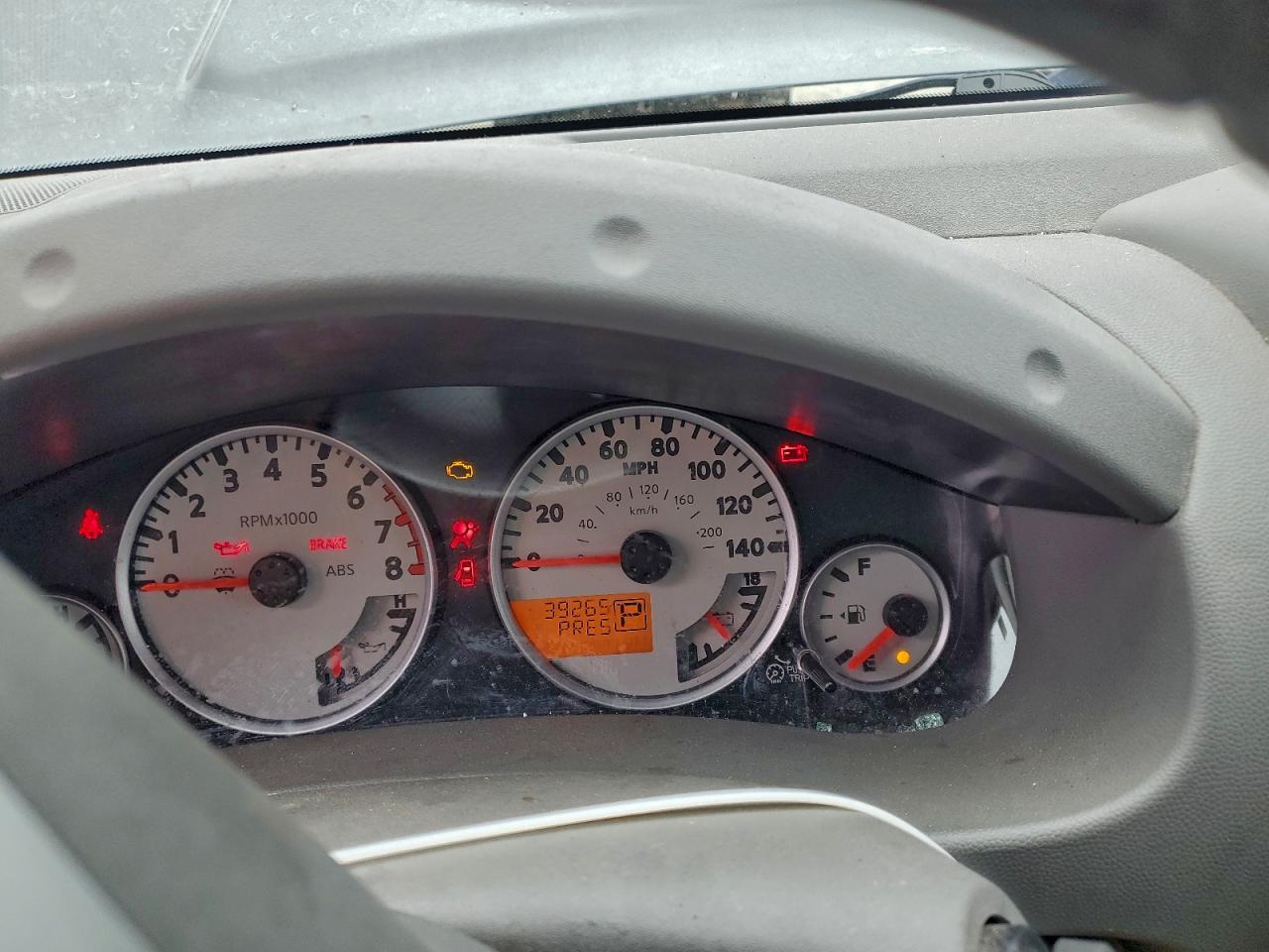 Nissan Frontier S Image 11