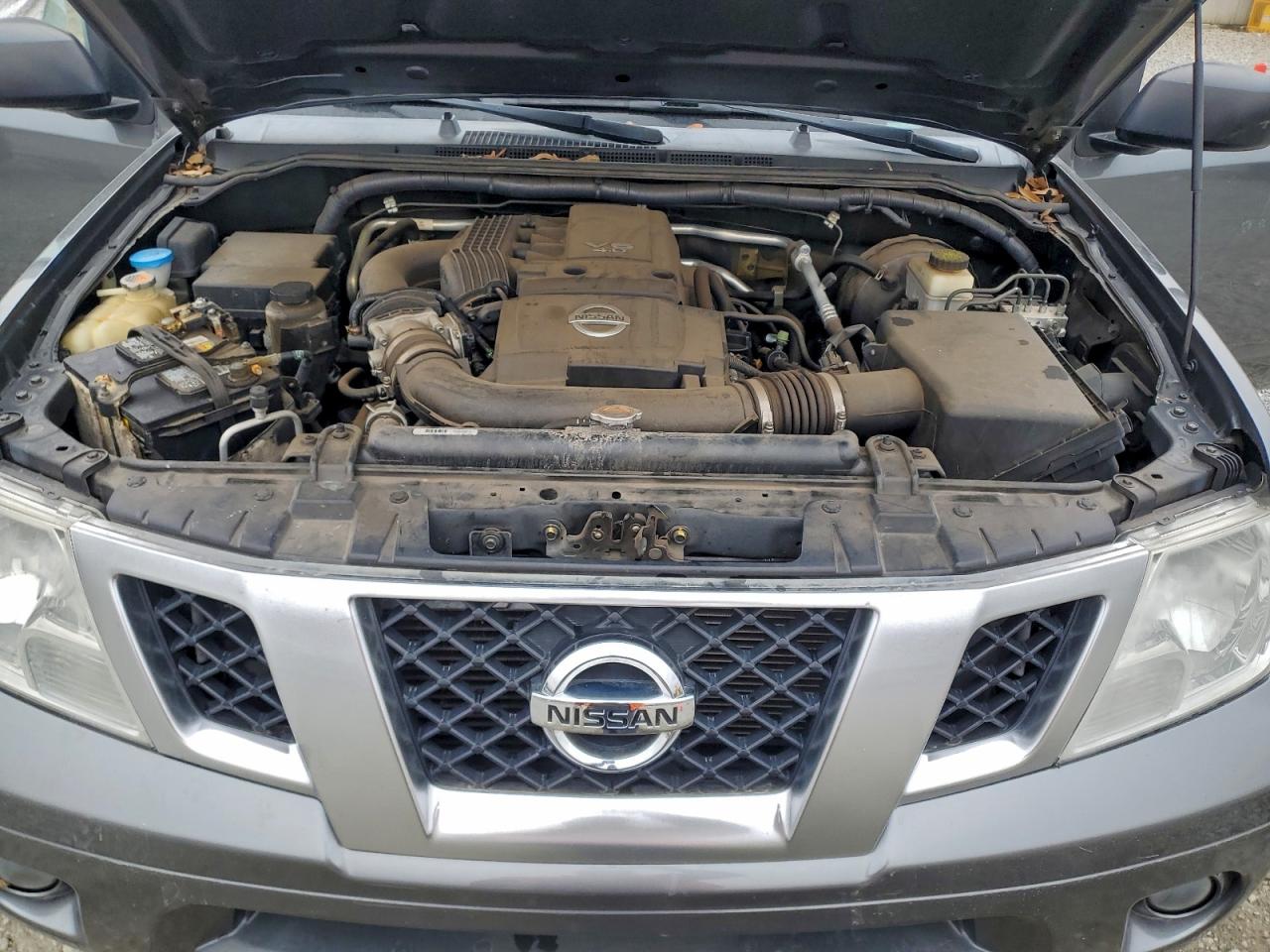 Nissan Frontier S Image 9