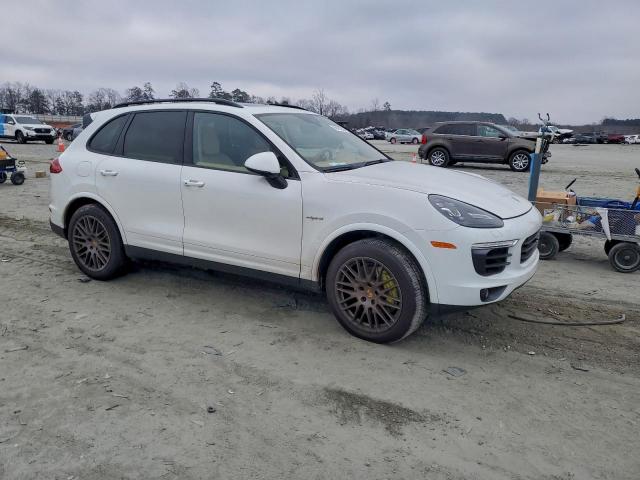 Porsche Cayenne Se Hybrid Platinum Image 3